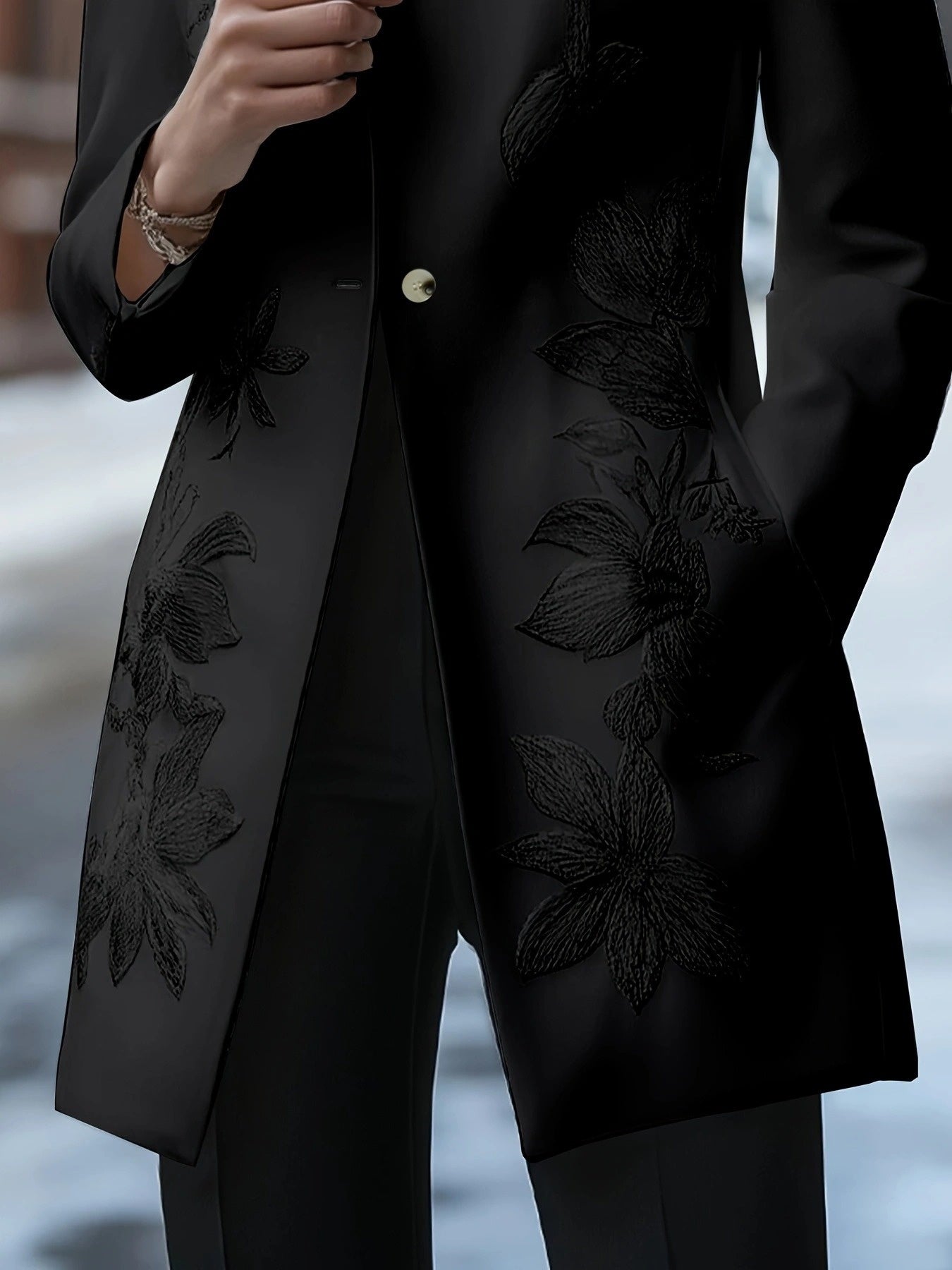 Guy & Dia Plus Size - Classic Appearance with a Collar, Embroidered Side Pockets Jacket, Floral Embroidery - Seasonless Professional Jacket - All Button Design, Sophisticated Accessories, Breathable Non-Stretch Jacket, Formal Blazer, Suit